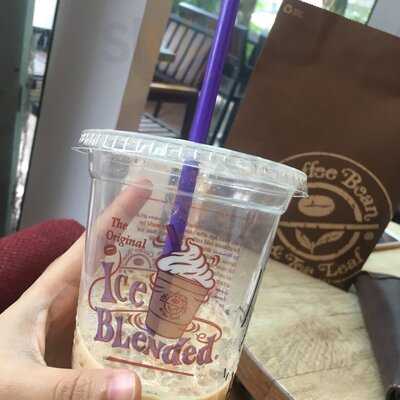 Coffee Bean & Tea Leaf