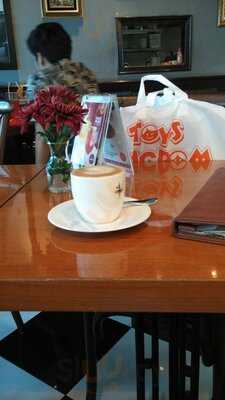 Oh La La Cafe - Sarinah