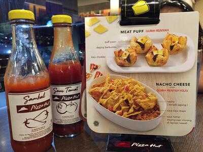 Pizza Hut - Cempaka Putih