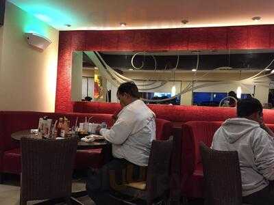 Pizza Hut - Cempaka Putih