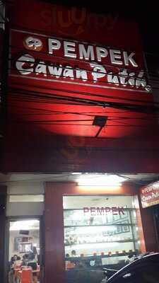 Pempek Cawan Putih