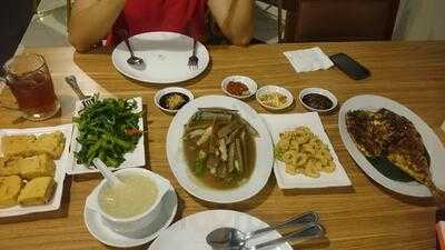 Rasane Seafood & Ikan Bakar