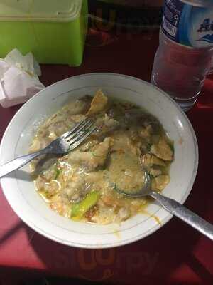 Sop Kaki Kambing Dudung Roxy