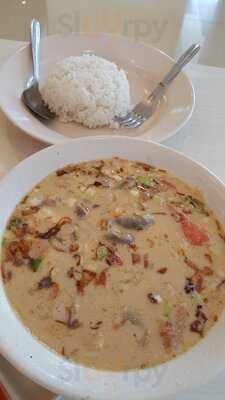 Sop Kaki Kambing Dudung Roxy