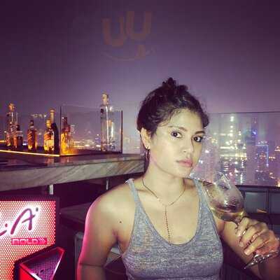 Cloud Lounge & Dining