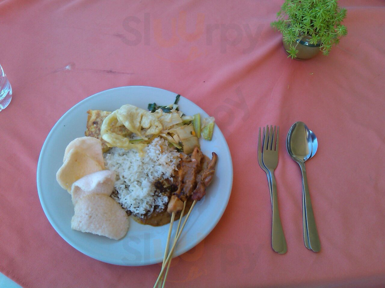 Gong Dewata Restaurant