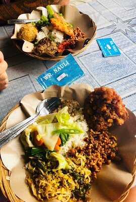 Warung Nauli
