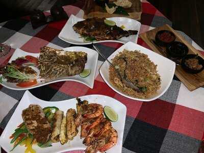 Pencar Authentic Balinese & Seafood Grill