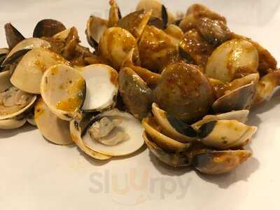 The Holy Crab - Louisiana Seafood