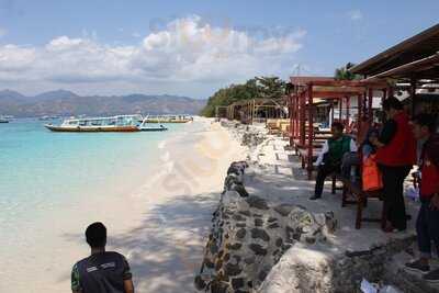 Karma Beach Gili Meno