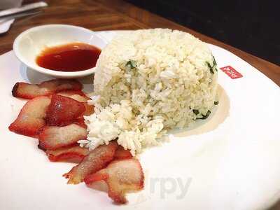 369 Shanghai Dumpling & Noodle Depot