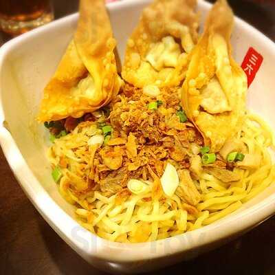 369 Shanghai Dumpling & Noodle Depot