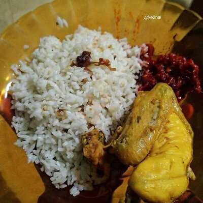 Ayam Goreng Mat Lengket