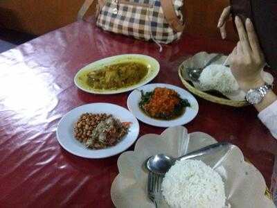 Ayam Betutu Khas Gilimanuk Bali