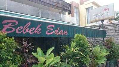 Bebek Edan Cak Topa