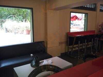 Starbucks - Dunia Fantasi