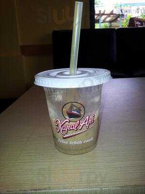 Starbucks - Dunia Fantasi