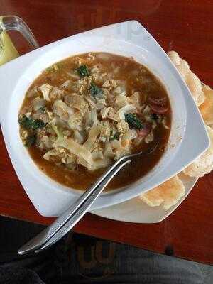 Zoecomics Library Shop & Cafe