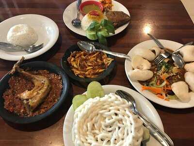 Warung Bu Kris