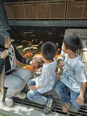 Gubug Makan Mang Engking