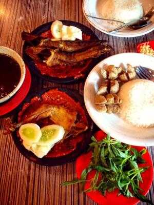 Warung Bu Kris