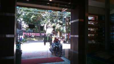 Vegetarian Karunia Baru