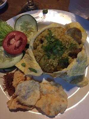 Lecker Rumah Kopi & Resto