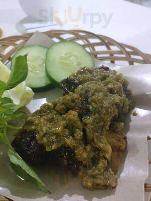 Rumah Makan Hot Joyo