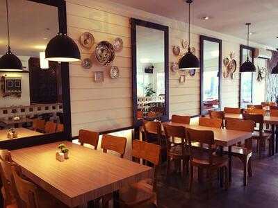 Djatilegi Terrace And Resto