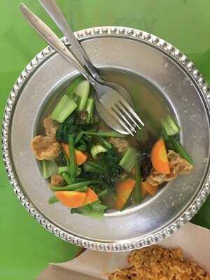 Ha Ha Vegetarian Resto