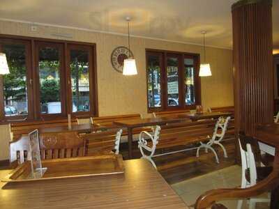 Nglaras Rasa Restoran