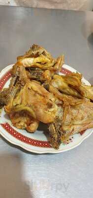 Ayam Goreng & Sop Buntut Pak To
