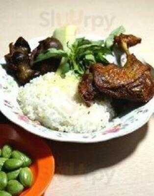 Bebek Kuali Budiyono