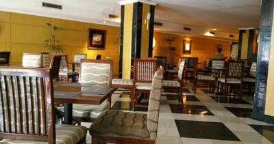 Tropicana Cafe & Resto
