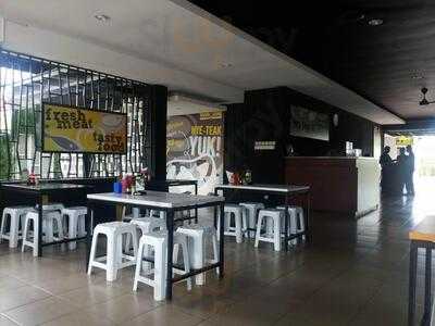 Waroeng Steak & Shake