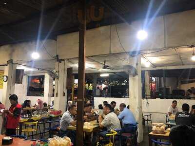 Bakmi & Bajigur Kadin