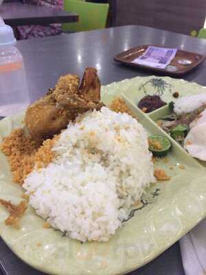 Baso Malang Karapitan - Plaza Atrium Senen