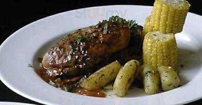 Bambu Roras All Day Dining