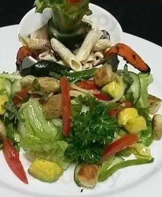 Bambu Roras All Day Dining