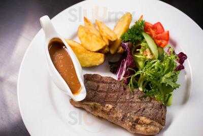 Bambu Roras All Day Dining