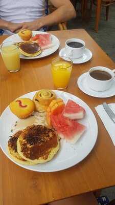 Cafe De Dapoer