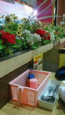 Rm Ayam Penyet Pak Tjomot