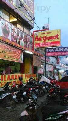 Rm Ayam Penyet Pak Tjomot