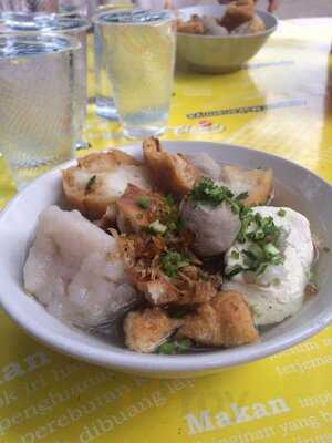 Batagor & Baso Cuanki
