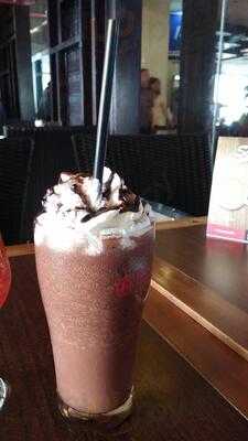 Black Canyon Coffee - La Piazza