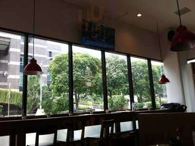 D`rajas Resto & Cafe