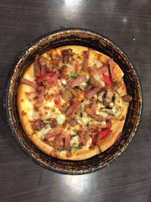 Pizza Hut - Puri Indah