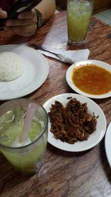 Rumah Makan Aceh Seulawah