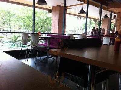 Solaria La Piazza - Kelapa Gading