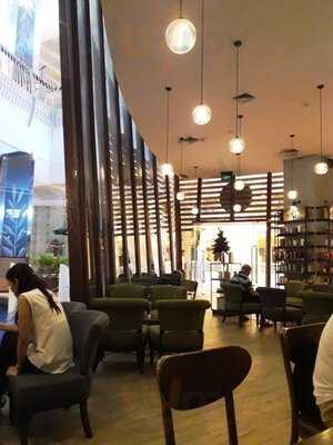 Starbucks - Pacific Place